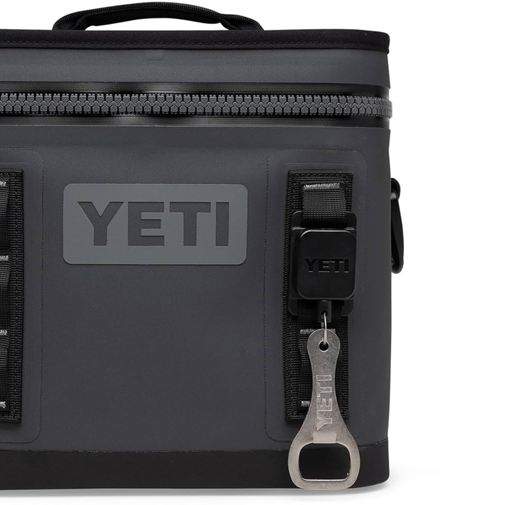 Amazon.com: YETI MOLLE Zinger 可伸縮工具附YETI 開瓶器: 運動